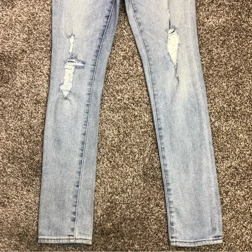 BDG  Urban Outfitters Women’s Twig High Rise Distressed Jeans Size 25