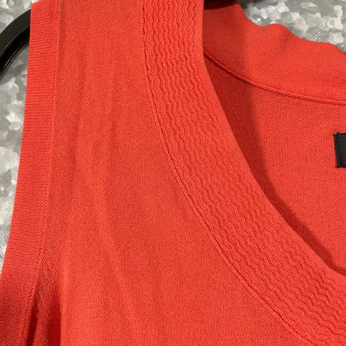 Avenue Women's Plus Size Orange Lightweight Sleeveless Sweater Vest - Size 26/28