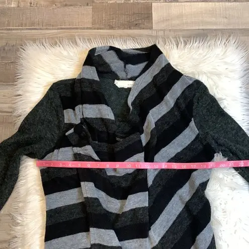 A’Reve tunic length striped sweater 2 piece/cardigan look asymmetrical M Size M