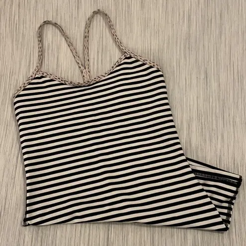 Lululemon  Power Y Tank Sz 4