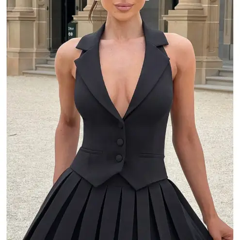 Babyboo NWT Philippa Button Front Vest Top Shirt Black Size Medium