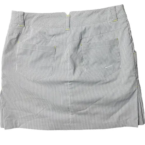 Nike  Golf Tour Dri-Fit Pop Pleats Performance Pin Stripe Skort‎ Size 6 - Image 2