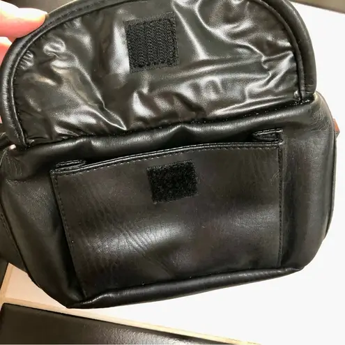 Vintage 80s 90s Auburn Woods Fanny Pack Belt Bag Faux Leather Crossbody Two Tone Black
