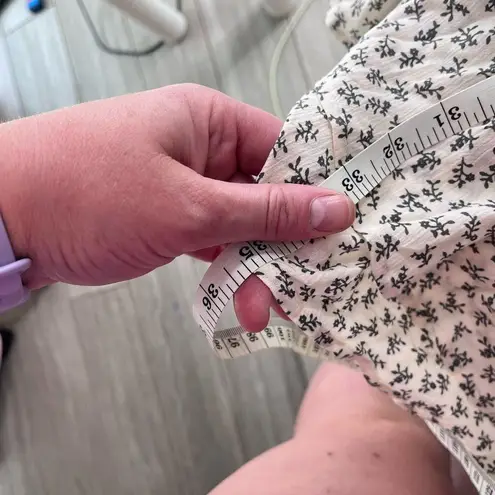 Rails Revolve Cream & Black Pullover V-Neck Flowy Skirt Mini Dress Size XS