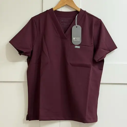 FIGS  Sona FORMx Slim V-Neck Scrub Top in Burgundy, Size Large
