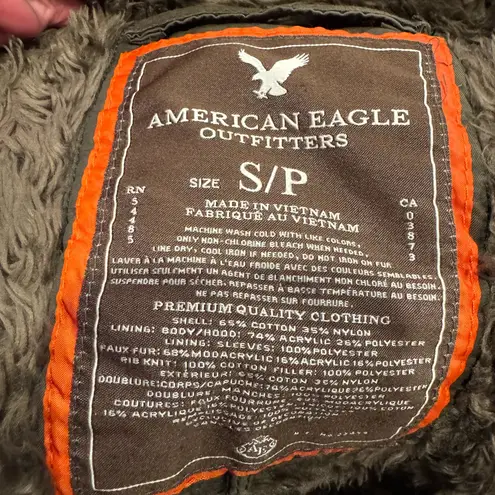 American Eagle Y2K  Bomber Jacket Small S Army Green Faux Fur Lined Hood Sherpa