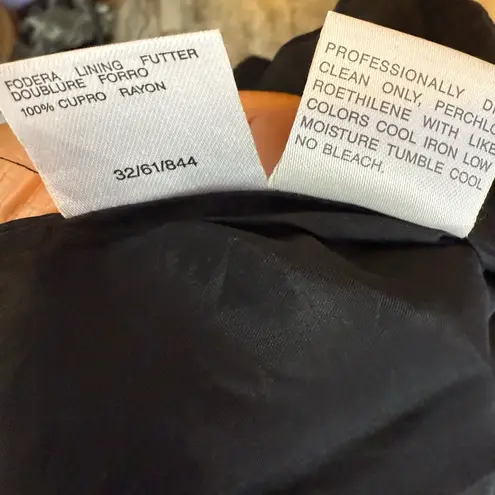 Max Mara Cruise Classic Suit Jacket in Black Size 10