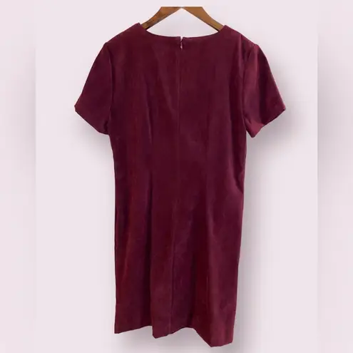 R & K Vintage  Originals Petite Short Sleeve Shift Dress in Maroon - size 8P