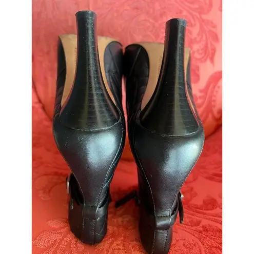 Brooks Brothers Elegant Black Leather Heeled Ankle Boots by