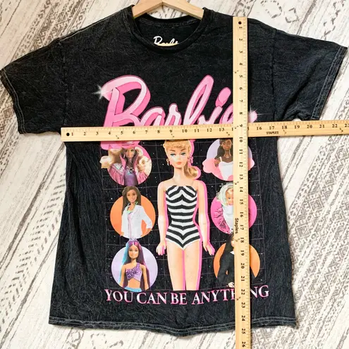 Barbie Gray Acid Wash Graphic Short Sleeves Tee Shirt US Medium Black