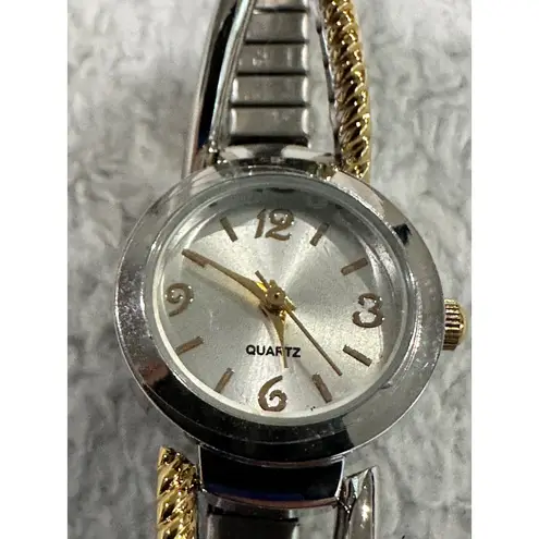 Two Tone Gold Silver Ladies Bangle Quartz Watch F331415