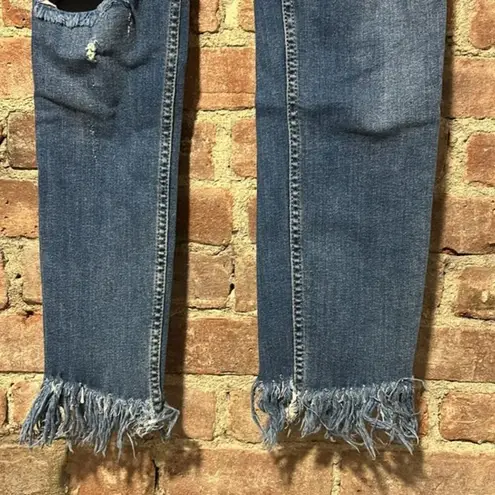 Free People  Great Heights Frayed Worn Indigo Low Rise Skinny Jeans Size 28