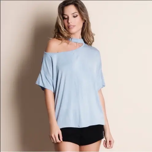 Sweet Claire Choker Off the Shoulder Tee Size Small