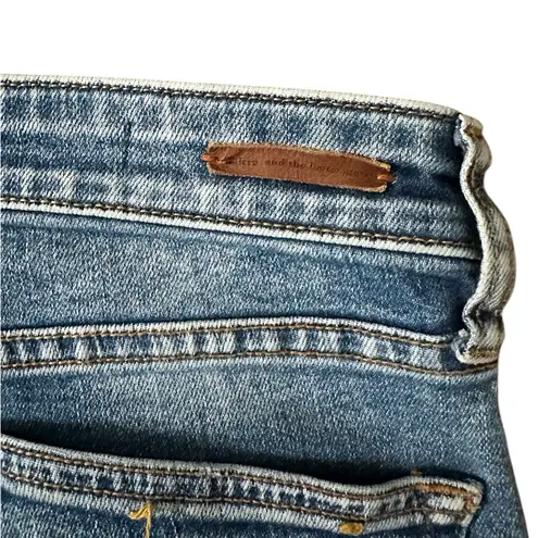 Pilcro and the Letterpress Mid-Rise Slim Straight Distressed Jeans Size 30