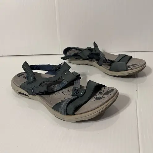 Merrell Bering Sea #J53246 strappy sandal size 7