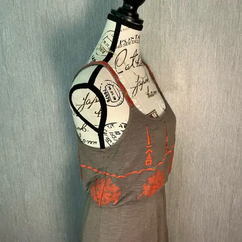 HD in Paris Gray Midi Skirt with Orange Embroidery Size Small