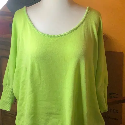 Mossimo top Green Size XL