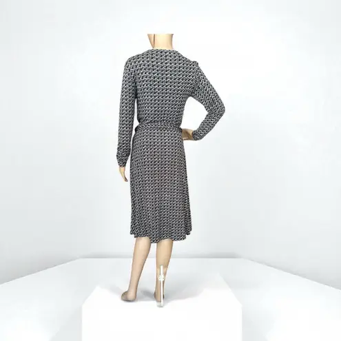 Beautiful Preloved Classic Black and White Chain Link Pattern Faux Wrap Dress XS