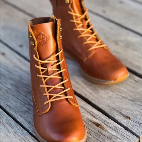 REEF Swellular Leather Boots in Brown