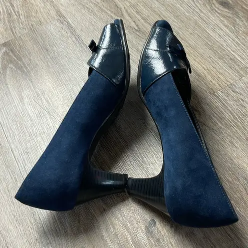 Aerosoles A2 by Crosswind Blue Faux Suede Heels Size 9.5