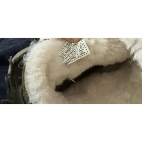 Chic koolaburra by ugg Sage Green Super Cute With Tassel Size 7 Boots