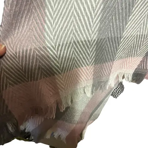 Buffalo Check Plaid Classic Poncho in Pink Grey and Cream Size undefined