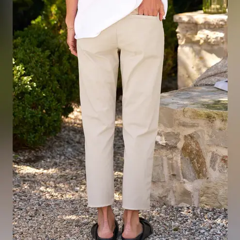 Frank & Eileen 4 Wicklow The Italian Chino in Khaki