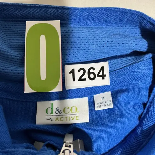 Woman’s D + Co Active Blue Medium Zip Up Mock Neck Sweatshirt