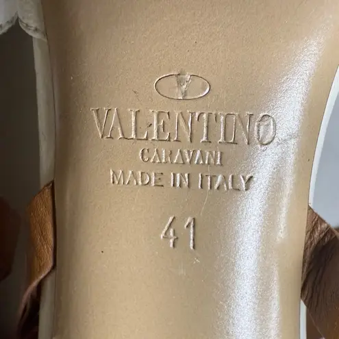 Valentino Garavani Macrostud Rockstud High Heel Sandals Tan White Open Toe 41