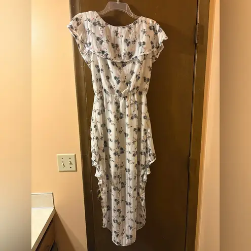 Elliatt White, black, & Pink Floral Ruffle Midi Dress