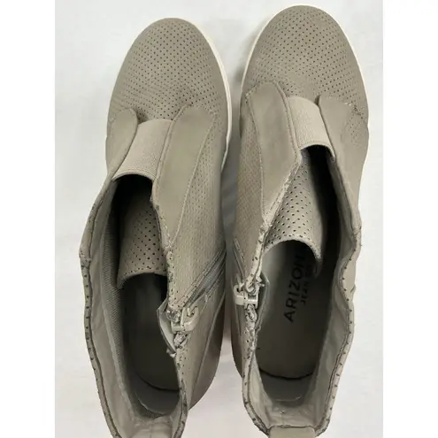 Womans Arizona Jean Co Lucy Bootie 6 M Gray Side Zip Flat Heel Round Toe