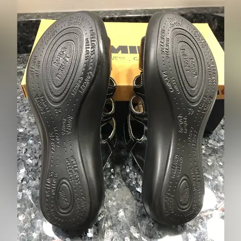 NIB ROMIKA IBIZA SLIDES WOMENS LEATHER UPPER SANDAL Black Size undefined