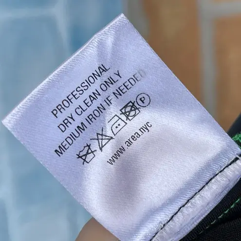 AREA NYC CROPPED CREASE