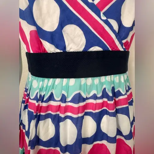 Vineyard Vines  Carolina Stripe Maxi Dress Colorful Pattern V Neckline Size 6 D7