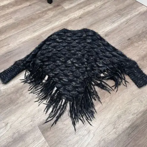 Frazzle Women's Eyelash Knit With Sleeve Fringe Poncho Sweater Black Blue Medium