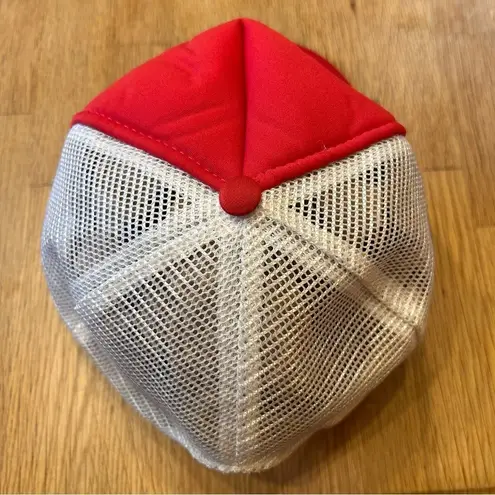 Vintage Vess Soda Foam Front Trucker SnapBack Hat Red