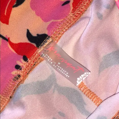 FP Free People Movement Pleats and Thank You Floral Yoga Athletic Skort Skirt M Pink Size M