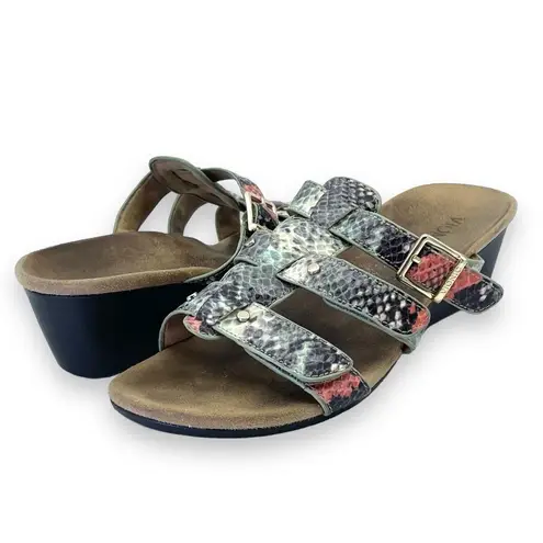 Vionic Park Radia Snakeprint Triple Strap Orthotic Sandals in Mint Snake Size 8
