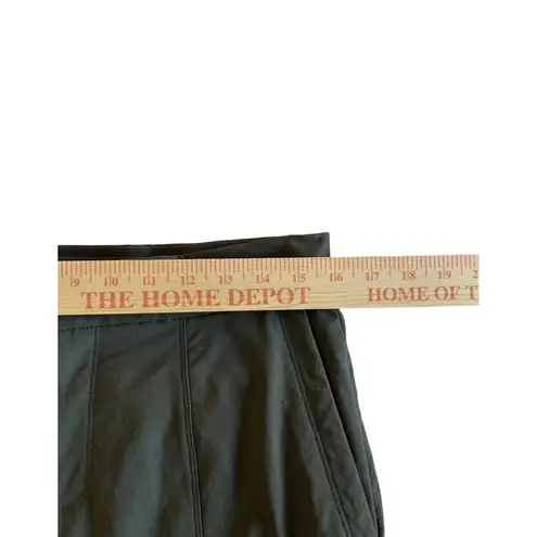 Athleta  Wander Stash Skinny Pant Green Khaki Women's Cargo Pants Size 8