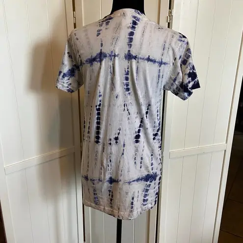 Earthbound  Trading Co Womens Tee Size Small Blue Tie Dye Shirt T-Shirt Top