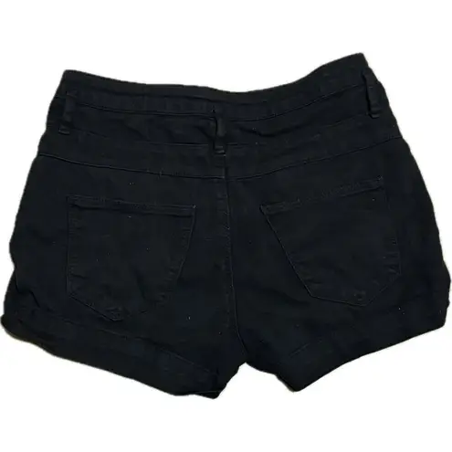 Refuge  women’s size‎ 6 shorts with button fly