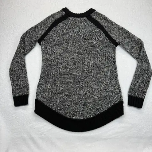 Lululemon  Sweater Knit Black Gray Long Sleeve‎ Pullover Relaxed Fit Casual Sz XS
