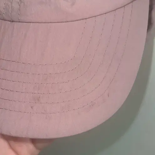 Vuori ✨ Peak Performance Mauve Hat✨