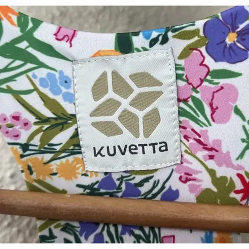 Kuvetta High Neck Crop Whimsy Wildflower Size XS Gym Yoga Pilates Athleisure Run White