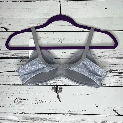 Warner’s NWT Size 34B Purple