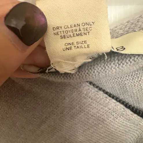 Madison 88 Gray Knit Tassel Trim Poncho Cape Wrap One Size Bohemian Chic Cozy