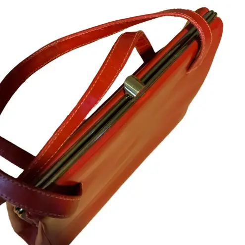 VINTAGE CIRCA 1960’S JANA RED LEATHER KISS LOCK SATCHEL BAG W/CHANGE PURSE