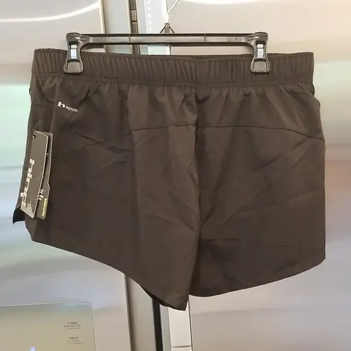 πHINDπ Woven Shorts Built