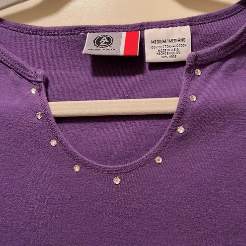 Arizona Jeans Arizona Jean Company purple knit shirt with neckline bling Size medium