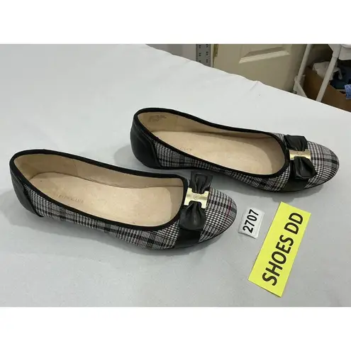 Charter Club Womans Pimmas 10 M Black Plaid Slip On Flat Shoes